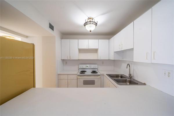 Palm Court Of Miami, 8201 NW 8th St #1-503, Fountainebleau, Florida 33126, image 1