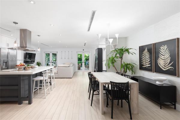 Coconut Grove, 3231 Monegro St, Coral Gables, Florida 33134, image 2