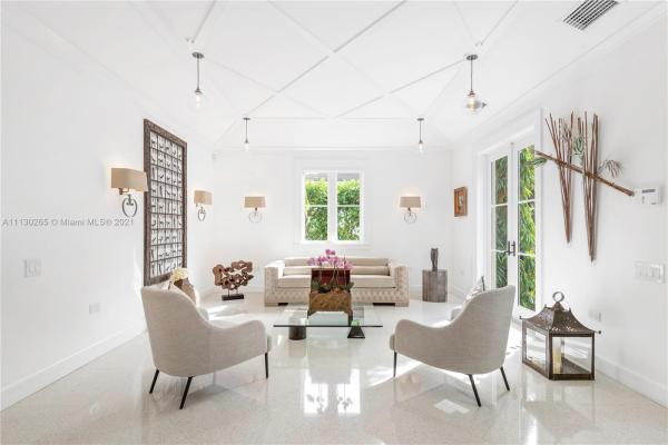Granada, 429 Minorca Ave, Coral Gables, Florida 33134, image 2