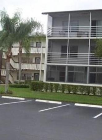 Suffolk At Century Village, Boca Raton, Florida 33434, image 2
