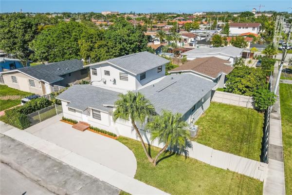 Sweetwater Groves, 568 SW 112th Ave, Sweetwater, Florida 33174, image 2