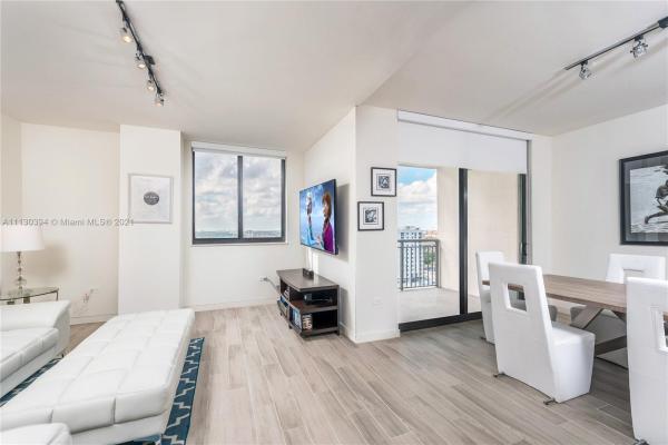 Nine At Mary Brickell Village, 999 SW 1st Ave #1612, Miami, Florida 33130, image 2