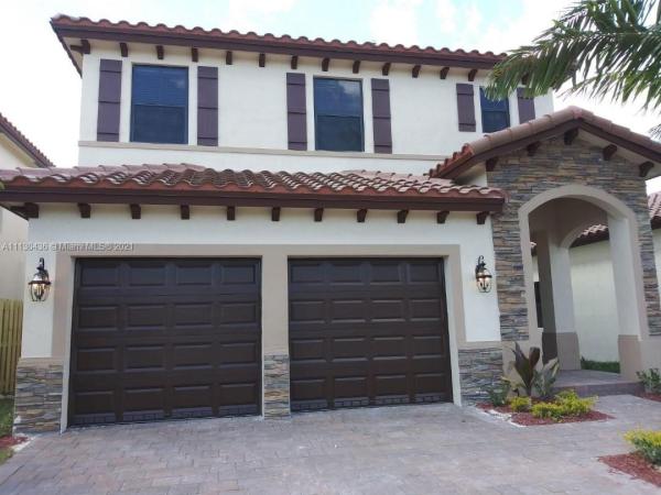 Barbados At Oasis, 124 NE 25th Ave, Homestead, Florida 33033, image 2