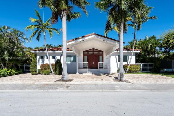 Bay Harbor Islands Residential, 1271 98th St, Bay Harbor Islands, Florida 33154, image 2