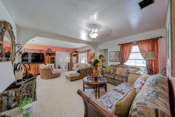 Coral Villas, 2550 SW 62nd Ave, Coral Terrace, Florida 33155, image 2