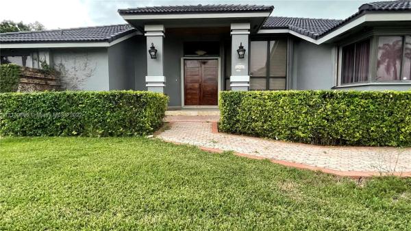Country Club Estates Of Homestead, 17624 SW 245th Ter, Redland, Florida 33031, image 1