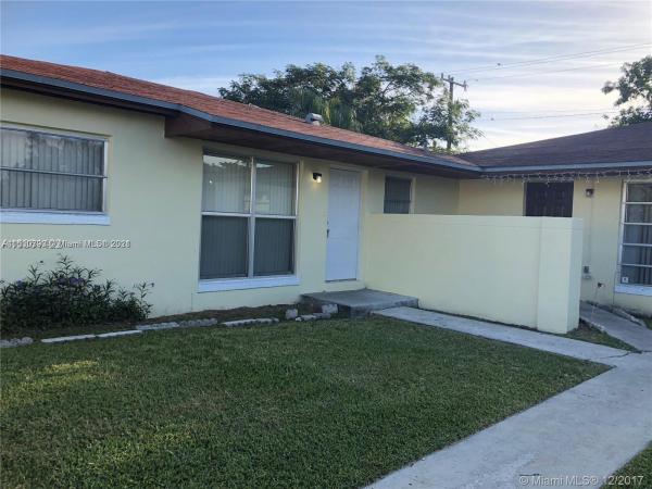 Point Royale, 19453 SW 103rd Ct, Cutler Bay, Florida 33157, image 2