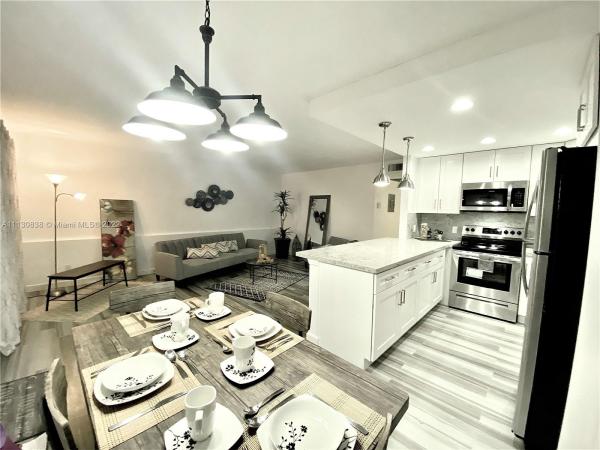 Century Village East, 268 Newport R, Deerfield Beach, Florida 33442, image 2
