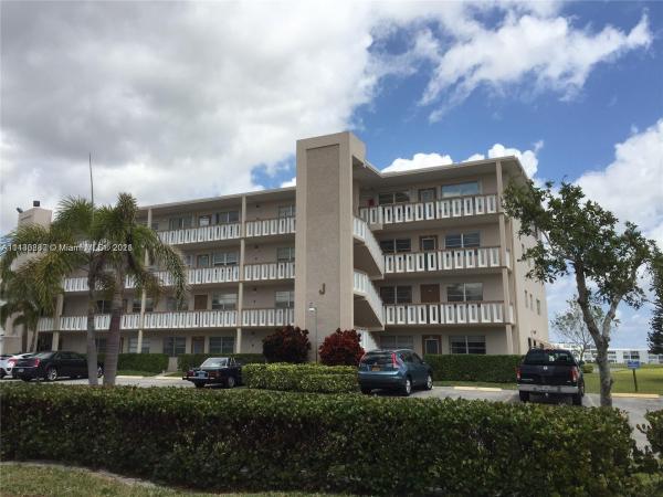 Wellington At Century Village, 372 Wellington J, West Palm Beach, Florida 33417, image 2