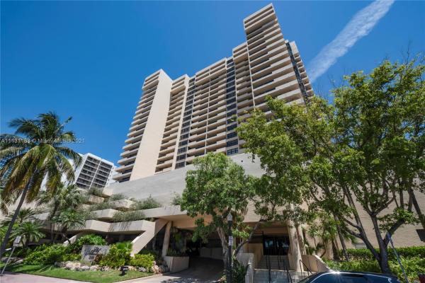 Club Atlantis, 2555 Collins Ave #2002, Miami Beach, Florida 33140, image 2