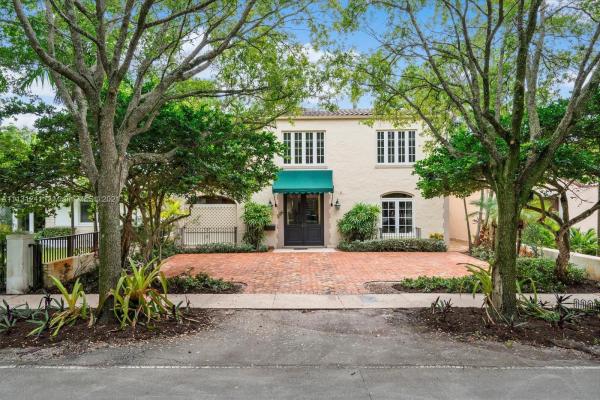 Granada, 1106 Alhambra Cir, Coral Gables, Florida 33134, image 2