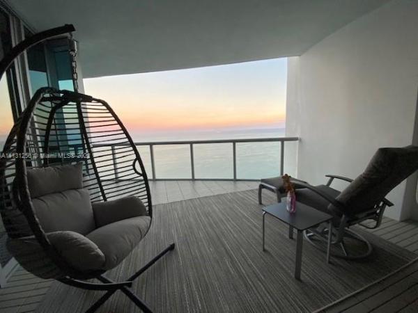 Jade Ocean, 17121 Collins Ave #4205, Sunny Isles Beach, Florida 33160, image 1