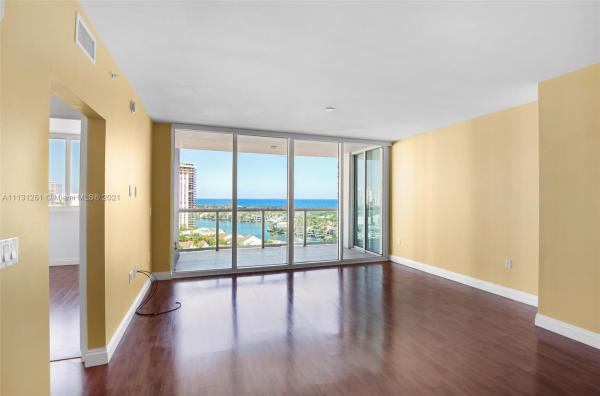 The Parc At Turnberry Isle, 19400 Turnberry Way #1521, Aventura, Florida 33180, image 1