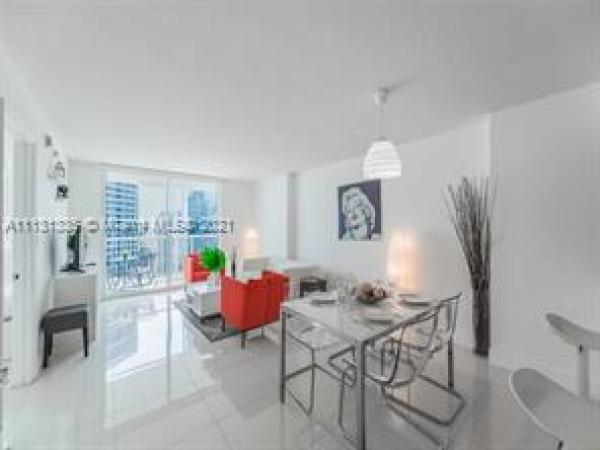 The Club At Brickell Bay, 1200 Brickell Bay Dr #3305, Miami, Florida 33131, image 2