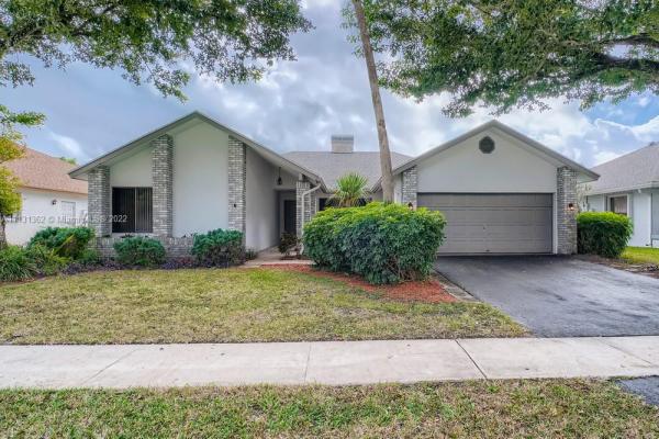 Barrington, 18349 181st Cir S, Boca Raton, Florida 33498, image 2