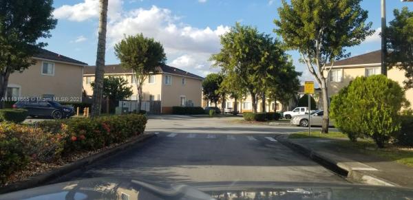 Shoma Villas At Country Club Of Miami, 7333 NW 174th Ter #101, Country Club, Florida 33015, image 2