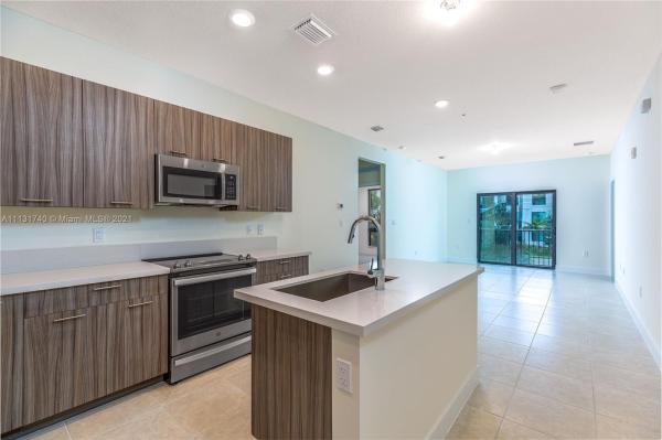 Urbana At Downtown Doral, 4636 NW 84th Ave #22, Doral, Florida 33166, image 2