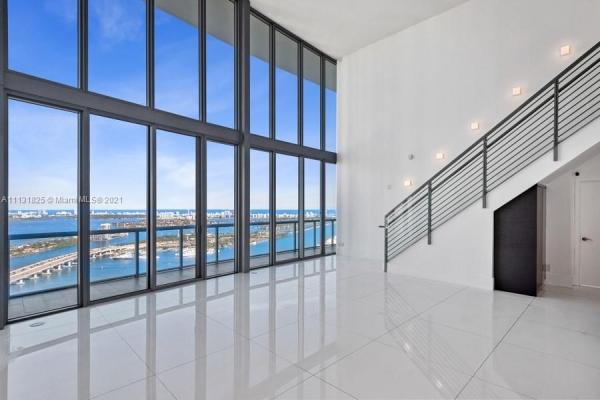MarinaBlue, 888 Biscayne Blvd #5111, Miami, Florida 33132, image 2