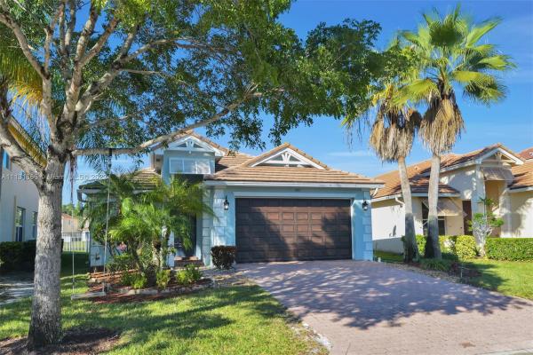Mulberry Grove At Palm Beach Plantation, 403 W Mulberry Grove Rd, West Palm Beach, Florida 33411, image 2