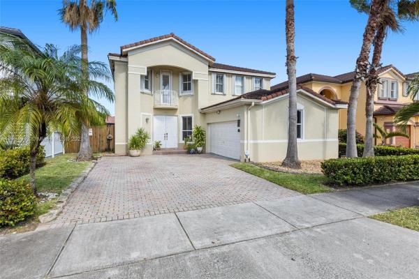 Grand Lakes, 14931 SW 21st Ter, University Park, Florida 33185, image 2