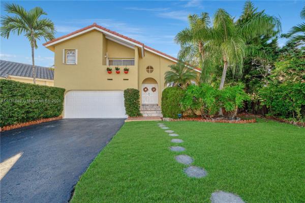 Pueblo Del Sol, 6768 SW 104th Ave, Sunset, Florida 33173, image 1