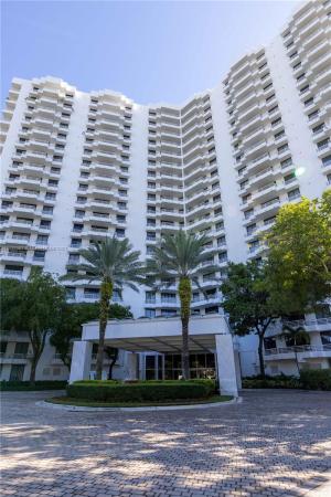 Parc Central Aventura East, 3300 NE 192nd St #1606, Aventura, Florida 33180, image 2