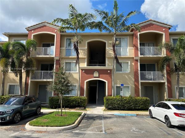 University Parc Residences, 7085 Nova Dr #128, Davie, Florida 33317, image 1