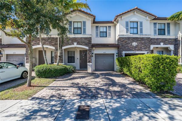 Interlaken, 4216 SW 164th Path #4216, Kendale Lakes, Florida 33185, image 2