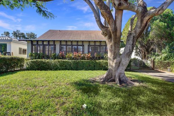 Holleman Park, 450 SW 21st Rd, Miami, Florida 33129, image 1