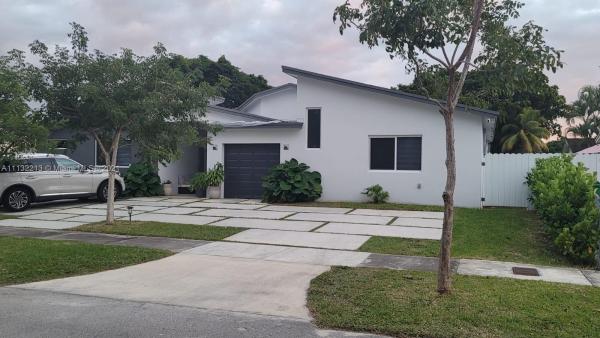 21st Century Homes, 15330 SW 305th St, Leisure City, Florida 33033, image 2