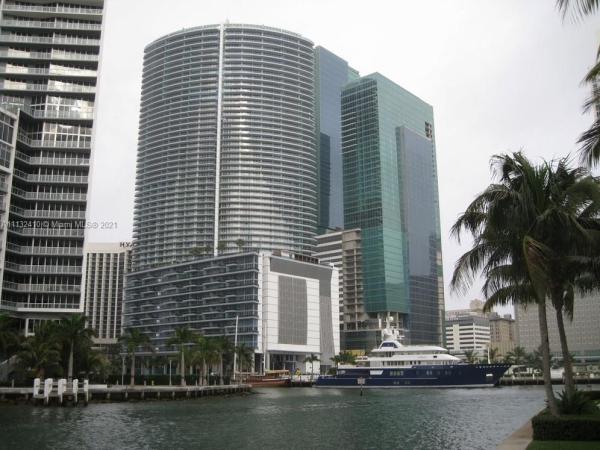 Epic Hotel & Residences, 200 Biscayne Boulevard Way #4801/11, Miami, Florida 33131, image 1