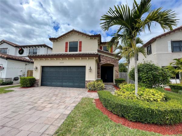 Artesa At Coco Palm Estates, 25264 SW 117th Pl, Princeton, Florida 33032, image 2