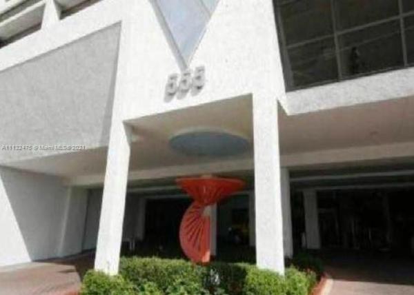 Venetia, 555 NE 15th St #510, Miami, Florida 33132, image 2