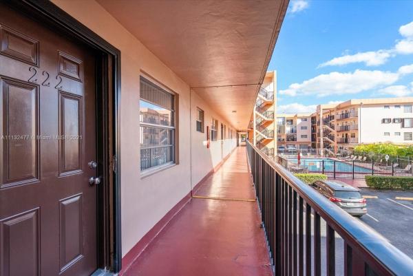 Westland Courts, 1855 W 60th St #222, Hialeah, Florida 33012, image 1