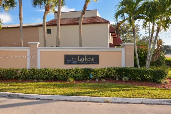 The Lakes At The Savannah, 1862 S Dovetail Dr #B2, Fort Pierce, Florida 34982, image 1