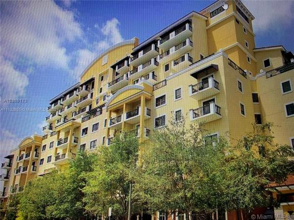 Colonnade At Dadeland, 8390 SW 72nd Ave #311, Glenvar Heights, Florida 33143, image 2