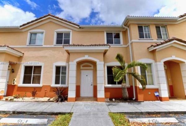 Shoma Villas At Country Club Of Miami, 7361 NW 174th Ter, Country Club, Florida 33015, image 2