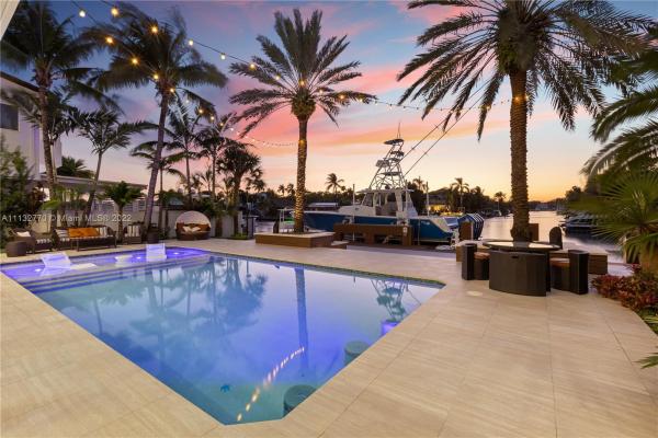 Coronado Harbor, 12880 N Bayshore Dr, North Miami, Florida 33181, image 1