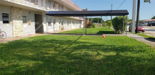 Hemingway Villa, 9375 SW 40th Ter #205, Olympia Heights, Florida 33165, image 2