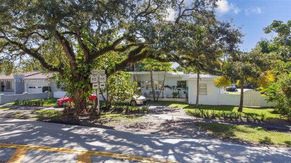 Miami Shores Residential, 570 NE 103rd St, Miami Shores, Florida 33138, image 2
