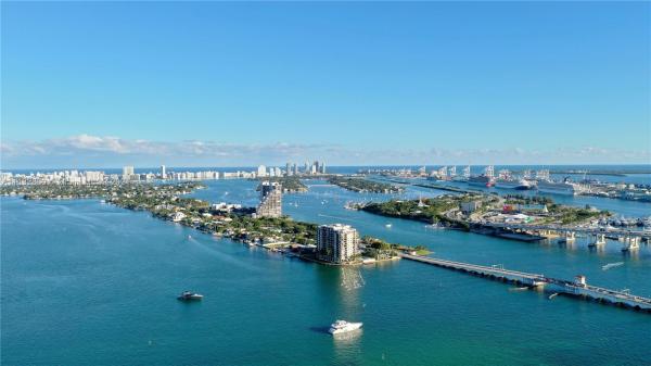 Opera Tower, 1750 N Bayshore Dr #4106, Miami, Florida 33132, image 2