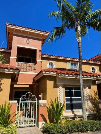 Pembroke Cay, 14385 SW 9th Ct, Pembroke Pines, Florida 33027, image 2