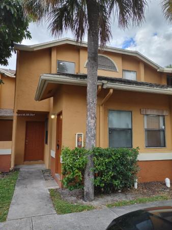 The Circle Villas, Lauderhill, Florida 33313, image 2