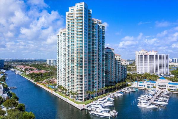 Aventura Marina 2, 3330 NE 190th St #TH-18, Aventura, Florida 33180, image 2
