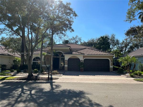 Jasmine Island North, 1326 Ginger Cir, Weston, Florida 33326, image 1