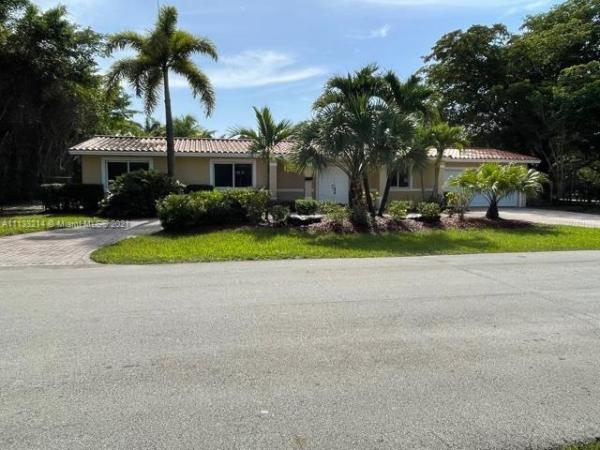 Hillmont, 9800 SW 73rd Ct, Pinecrest, Florida 33156, image 2