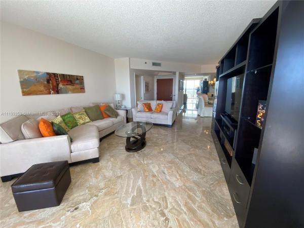 2000 Island Boulevard, 2000 Island Blvd #1903, Aventura, Florida 33160, image 2