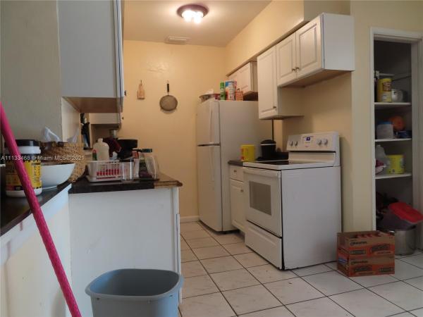 Dixie Estates, 15325 SW 300th St, Leisure City, Florida 33033, image 2