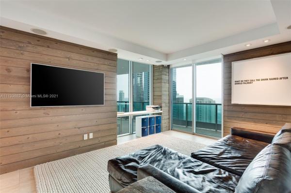 Jade Residences At Brickell Bay, 1331 Brickell Bay Dr #4211, Miami, Florida 33131, image 2