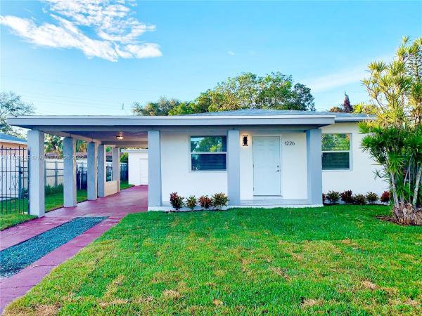 West Silver Crest, 1226 NW 103rd St, Pinewood, Florida 33147, image 2